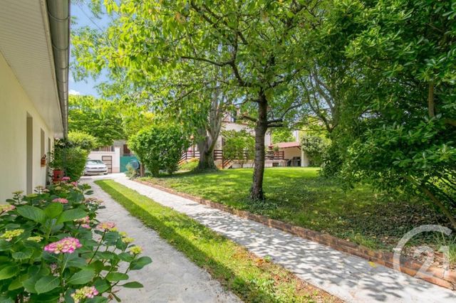 maison à vendre - 5 pièces - 102.6 m2 - ST MAUR DES FOSSES - 94 - ILE-DE-FRANCE - Century 21 Immo Bac