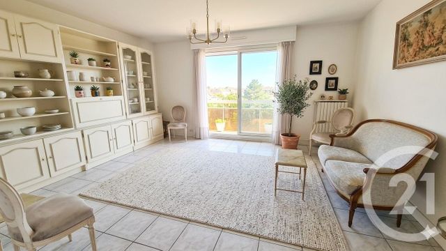 Appartement F3 à vendre - 3 pièces - 56.81 m2 - ST MAUR DES FOSSES - 94 - ILE-DE-FRANCE - Century 21 Immo Bac