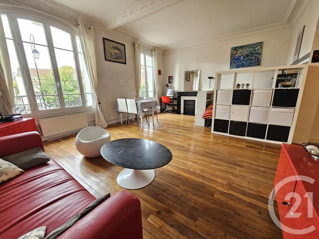 Afficher la photo en grand Appartement F3 à vendre - 3 pièces - 59.77 m2 - ST MAUR DES FOSSES - 94 - ILE-DE-FRANCE - Century 21 Immo Bac