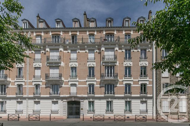 Appartement F3 à vendre ST MAUR DES FOSSES