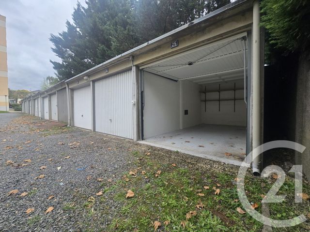 Afficher la photo en grand parking à vendre - 12.23 m2 - LA VARENNE ST HILAIRE - 94 - ILE-DE-FRANCE - Century 21 Immo Bac