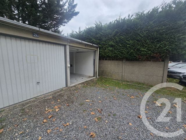Afficher la photo en grand parking à vendre - 12.23 m2 - LA VARENNE ST HILAIRE - 94 - ILE-DE-FRANCE - Century 21 Immo Bac