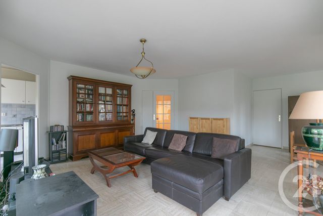 Appartement F5 à vendre - 5 pièces - 100.92 m2 - ST MAUR DES FOSSES - 94 - ILE-DE-FRANCE - Century 21 Immo Bac