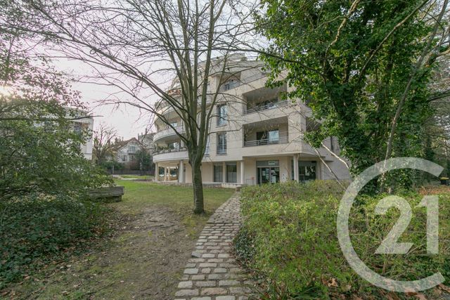 Appartement F5 à vendre - 5 pièces - 100.92 m2 - ST MAUR DES FOSSES - 94 - ILE-DE-FRANCE - Century 21 Immo Bac