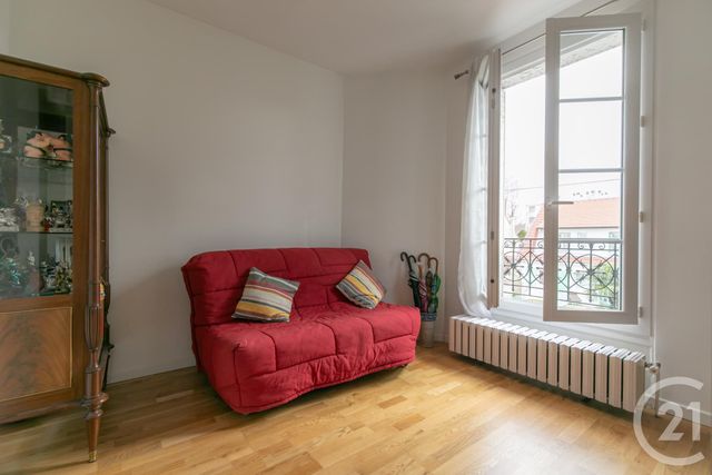 maison à vendre - 6 pièces - 113.86 m2 - ST MAUR DES FOSSES - 94 - ILE-DE-FRANCE - Century 21 Immo Bac