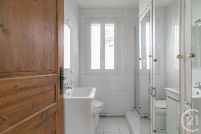 maison à vendre - 6 pièces - 113.86 m2 - ST MAUR DES FOSSES - 94 - ILE-DE-FRANCE - Century 21 Immo Bac