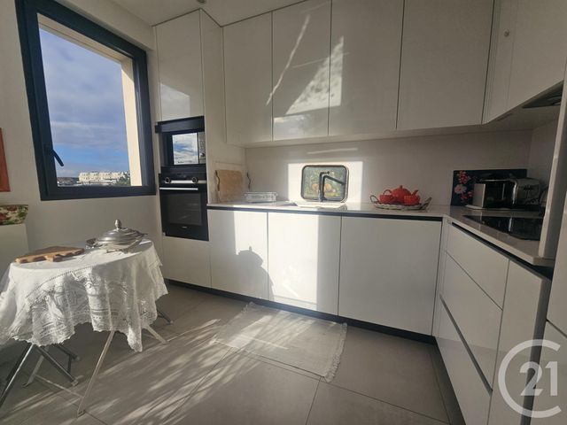 Appartement F3 à vendre - 3 pièces - 70.35 m2 - ST MAUR DES FOSSES - 94 - ILE-DE-FRANCE - Century 21 Immo Bac