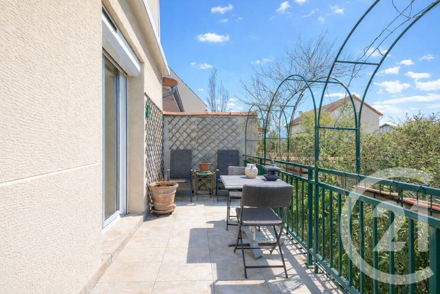 maison à vendre - 6 pièces - 101.56 m2 - ST MAUR DES FOSSES - 94 - ILE-DE-FRANCE - Century 21 Immo Bac