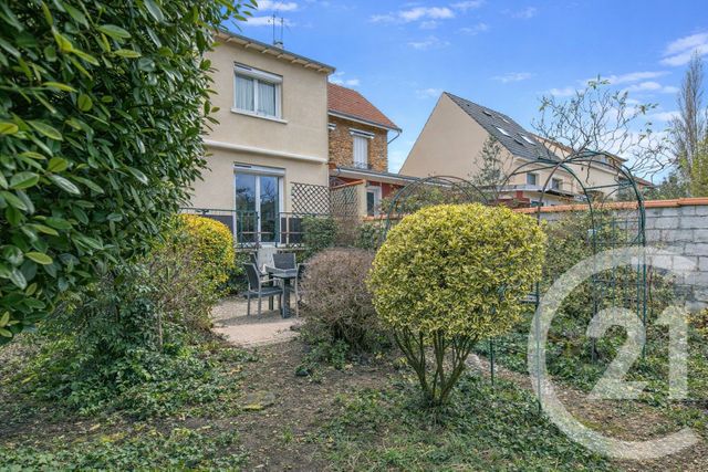maison à vendre - 6 pièces - 101.56 m2 - ST MAUR DES FOSSES - 94 - ILE-DE-FRANCE - Century 21 Immo Bac