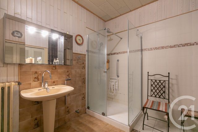 maison à vendre - 6 pièces - 101.56 m2 - ST MAUR DES FOSSES - 94 - ILE-DE-FRANCE - Century 21 Immo Bac