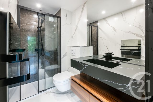 Appartement F4 à vendre - 5 pièces - 82.26 m2 - LA VARENNE ST HILAIRE - 94 - ILE-DE-FRANCE - Century 21 Immo Bac