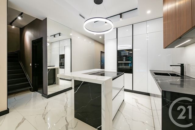 Appartement F4 à vendre - 5 pièces - 82.26 m2 - LA VARENNE ST HILAIRE - 94 - ILE-DE-FRANCE - Century 21 Immo Bac