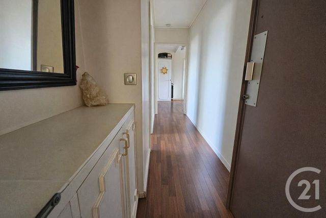 Appartement F4 à vendre - 4 pièces - 59.33 m2 - ST MAUR DES FOSSES - 94 - ILE-DE-FRANCE - Century 21 Immo Bac