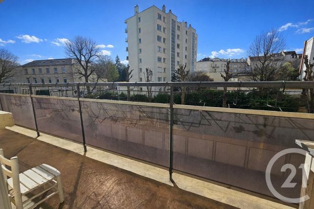 Appartement F4 à vendre - 4 pièces - 59.33 m2 - ST MAUR DES FOSSES - 94 - ILE-DE-FRANCE - Century 21 Immo Bac
