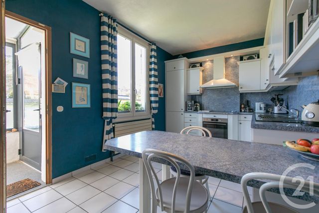 maison à vendre - 6 pièces - 150.32 m2 - SUCY EN BRIE - 94 - ILE-DE-FRANCE - Century 21 Immo Bac