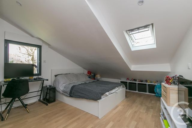 maison à vendre - 5 pièces - 110.19 m2 - ST MAUR DES FOSSES - 94 - ILE-DE-FRANCE - Century 21 Immo Bac