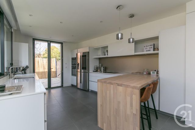 maison à vendre - 5 pièces - 110.19 m2 - ST MAUR DES FOSSES - 94 - ILE-DE-FRANCE - Century 21 Immo Bac