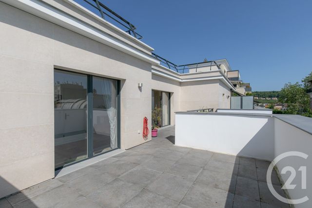 Appartement F5 à vendre - 5 pièces - 96.83 m2 - LA VARENNE ST HILAIRE - 94 - ILE-DE-FRANCE - Century 21 Immo Bac
