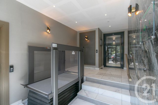 Appartement F5 à vendre - 5 pièces - 96.83 m2 - LA VARENNE ST HILAIRE - 94 - ILE-DE-FRANCE - Century 21 Immo Bac