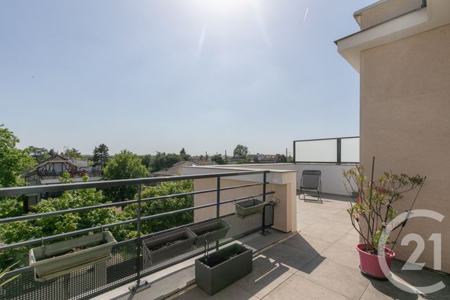 Appartement F5 à vendre - 5 pièces - 96.83 m2 - LA VARENNE ST HILAIRE - 94 - ILE-DE-FRANCE - Century 21 Immo Bac