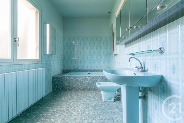 maison à vendre - 6 pièces - 173.0 m2 - LIMEIL BREVANNES - 94 - ILE-DE-FRANCE - Century 21 Immo Bac