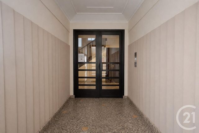 Appartement F2 à vendre - 2 pièces - 57.03 m2 - ST MAUR DES FOSSES - 94 - ILE-DE-FRANCE - Century 21 Immo Bac