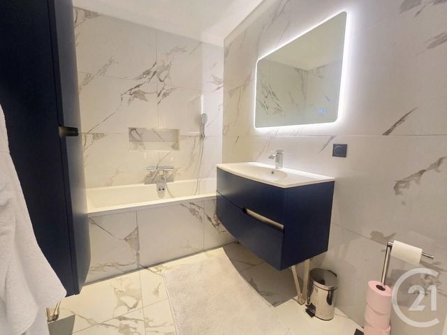 Appartement F5 à vendre - 5 pièces - 123.22 m2 - MAISONS ALFORT - 94 - ILE-DE-FRANCE - Century 21 Immo Bac