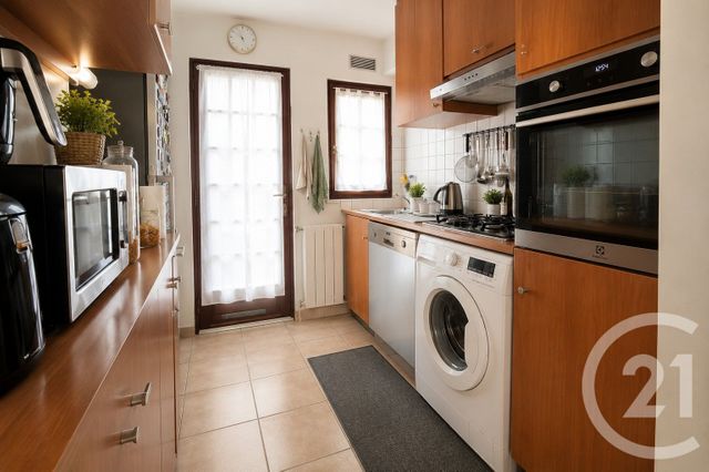 Appartement F3 à vendre - 3 pièces - 50.82 m2 - LA VARENNE ST HILAIRE - 94 - ILE-DE-FRANCE - Century 21 Immo Bac
