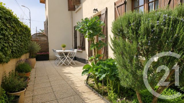 Appartement F3 à vendre LA VARENNE ST HILAIRE