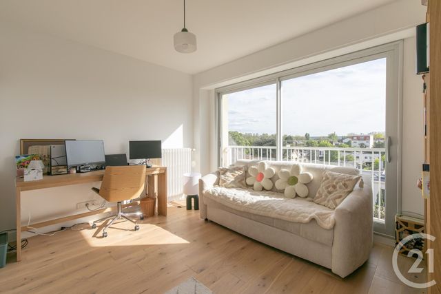 Appartement F5 à vendre - 5 pièces - 100.22 m2 - ST MAUR DES FOSSES - 94 - ILE-DE-FRANCE - Century 21 Immo Bac