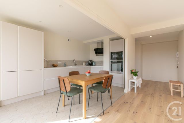 Appartement F5 à vendre - 5 pièces - 100.22 m2 - ST MAUR DES FOSSES - 94 - ILE-DE-FRANCE - Century 21 Immo Bac