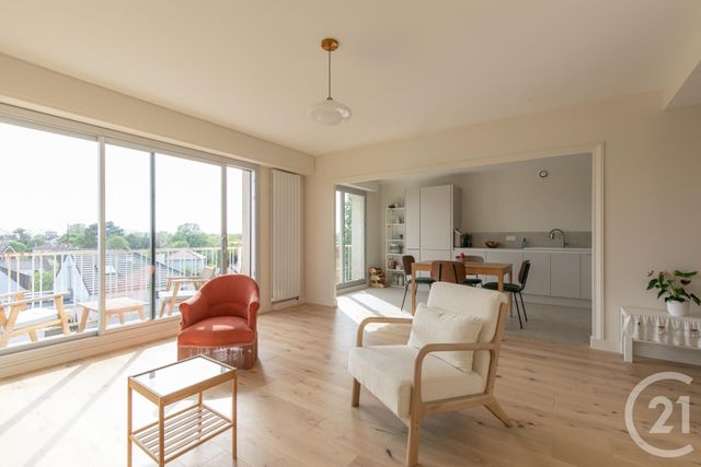 Appartement F5 à vendre - 5 pièces - 100.22 m2 - ST MAUR DES FOSSES - 94 - ILE-DE-FRANCE - Century 21 Immo Bac