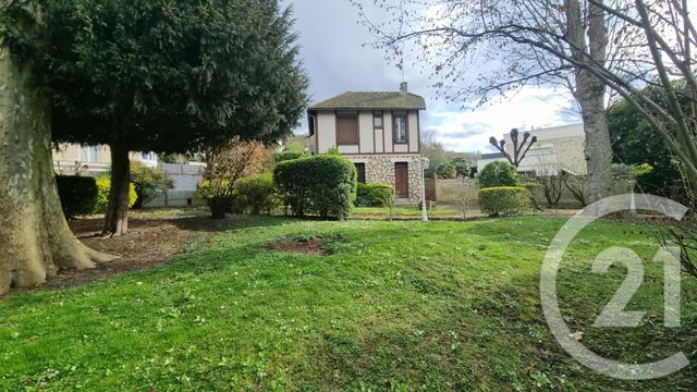 maison à vendre - 10 pièces - 309.0 m2 - LA VARENNE ST HILAIRE - 94 - ILE-DE-FRANCE - Century 21 Immo Bac
