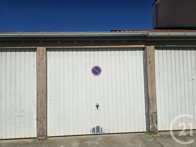 parking à vendre - 15.0 m2 - ST MAUR DES FOSSES - 94 - ILE-DE-FRANCE - Century 21 Immo Bac