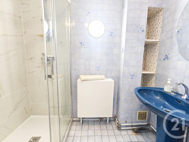 maison à vendre - 7 pièces - 146.39 m2 - ST MAUR DES FOSSES - 94 - ILE-DE-FRANCE - Century 21 Immo Bac