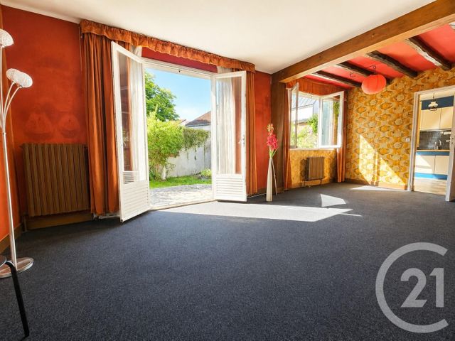 maison à vendre - 7 pièces - 146.39 m2 - ST MAUR DES FOSSES - 94 - ILE-DE-FRANCE - Century 21 Immo Bac