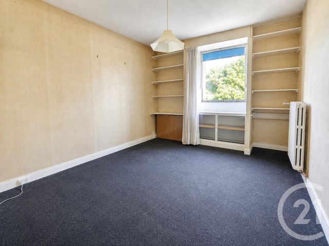 maison à vendre - 7 pièces - 146.39 m2 - ST MAUR DES FOSSES - 94 - ILE-DE-FRANCE - Century 21 Immo Bac