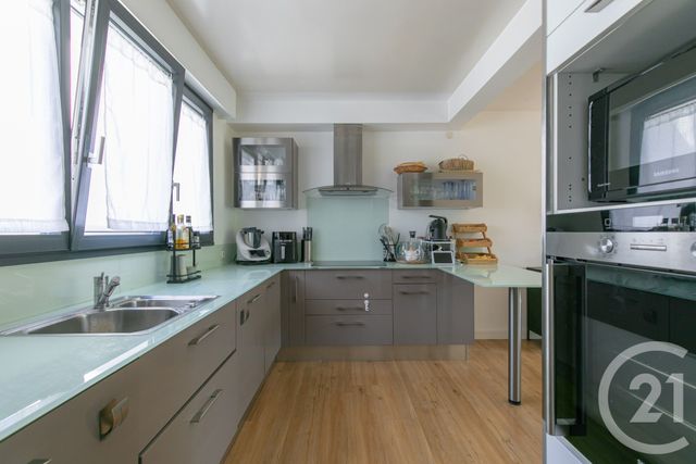 maison à vendre - 7 pièces - 130.93 m2 - ST MAUR DES FOSSES - 94 - ILE-DE-FRANCE - Century 21 Immo Bac