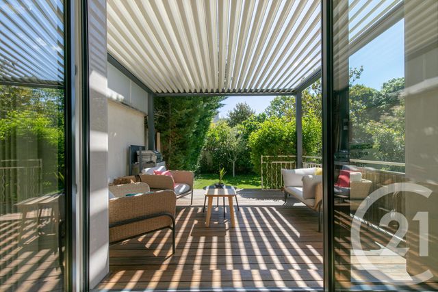 maison à vendre - 7 pièces - 130.93 m2 - ST MAUR DES FOSSES - 94 - ILE-DE-FRANCE - Century 21 Immo Bac