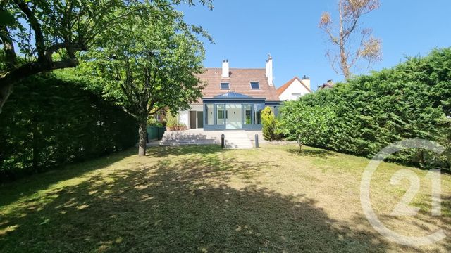 Maison à vendre LA VARENNE ST HILAIRE