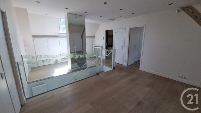 maison à vendre - 8 pièces - 192.42 m2 - LA VARENNE ST HILAIRE - 94 - ILE-DE-FRANCE - Century 21 Immo Bac