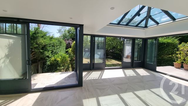 maison à vendre - 8 pièces - 192.42 m2 - LA VARENNE ST HILAIRE - 94 - ILE-DE-FRANCE - Century 21 Immo Bac