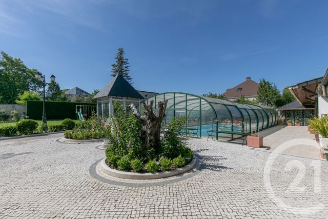maison à vendre - 8 pièces - 301.54 m2 - ST MAUR DES FOSSES - 94 - ILE-DE-FRANCE - Century 21 Immo Bac