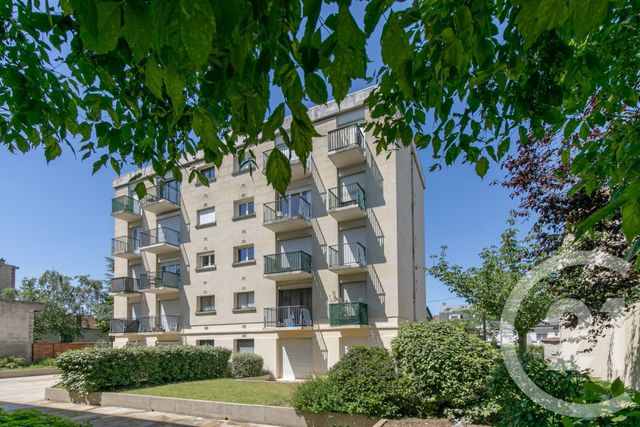 Appartement F2 à vendre - 2 pièces - 46.04 m2 - ST MAUR DES FOSSES - 94 - ILE-DE-FRANCE - Century 21 Immo Bac