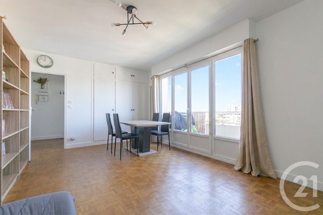 Appartement F2 à vendre - 2 pièces - 46.04 m2 - ST MAUR DES FOSSES - 94 - ILE-DE-FRANCE - Century 21 Immo Bac