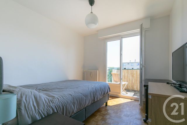 Appartement F2 à vendre - 2 pièces - 46.04 m2 - ST MAUR DES FOSSES - 94 - ILE-DE-FRANCE - Century 21 Immo Bac