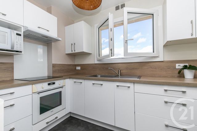 Appartement F2 à vendre - 2 pièces - 46.04 m2 - ST MAUR DES FOSSES - 94 - ILE-DE-FRANCE - Century 21 Immo Bac