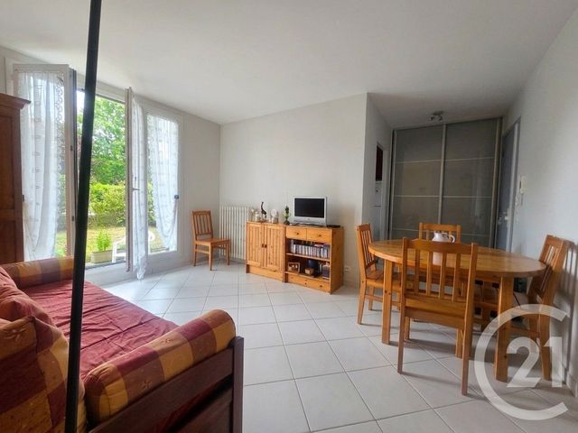 Appartement F2 à vendre - 2 pièces - 39.67 m2 - LA VARENNE ST HILAIRE - 94 - ILE-DE-FRANCE - Century 21 Immo Bac