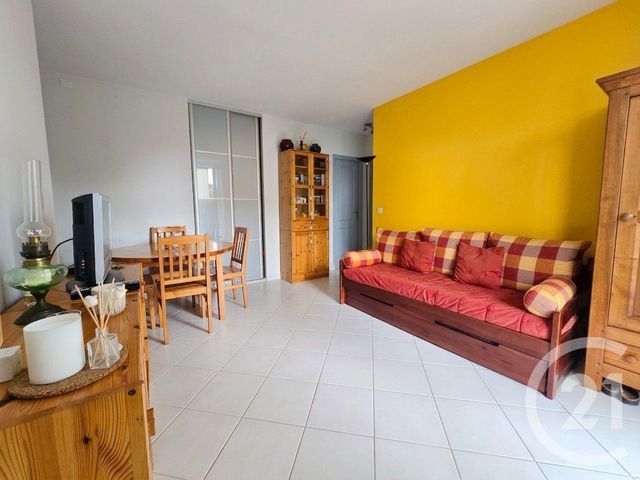 Appartement F2 à vendre - 2 pièces - 39.67 m2 - LA VARENNE ST HILAIRE - 94 - ILE-DE-FRANCE - Century 21 Immo Bac