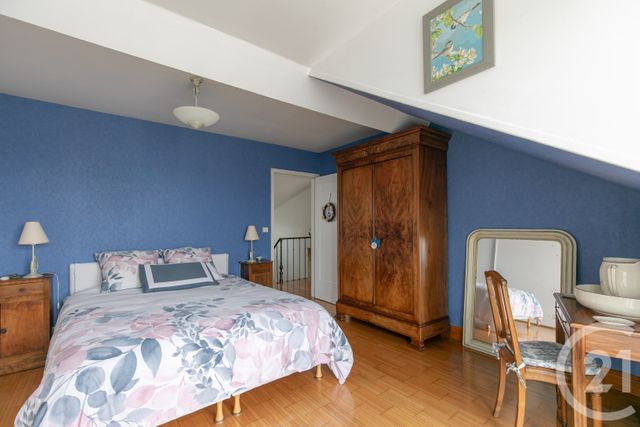 Appartement Duplex à vendre - 6 pièces - 104.63 m2 - CHENNEVIERES SUR MARNE - 94 - ILE-DE-FRANCE - Century 21 Immo Bac